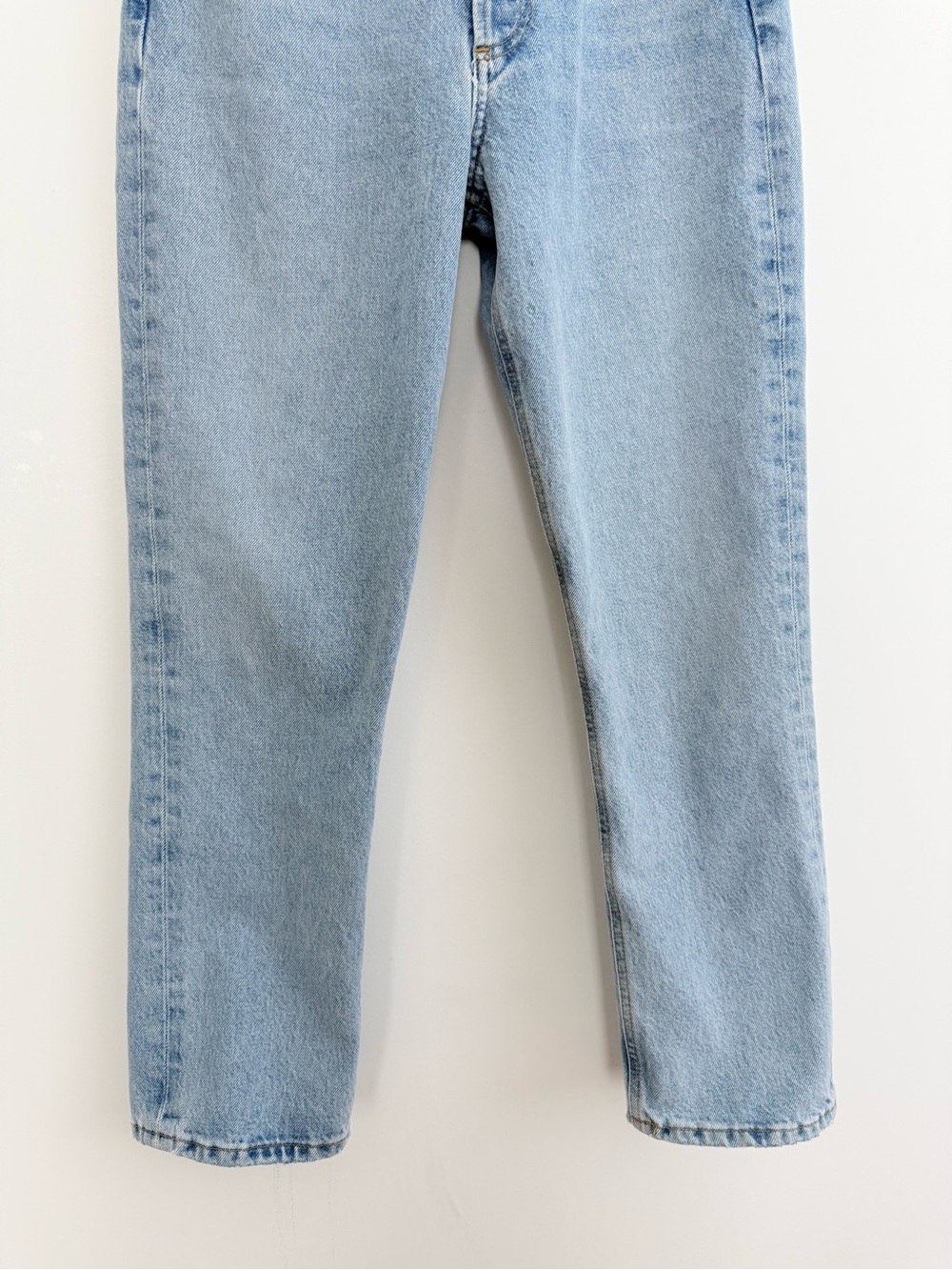 Agolde Riley High Rise Cropped Jeans - Picture 8 of 14